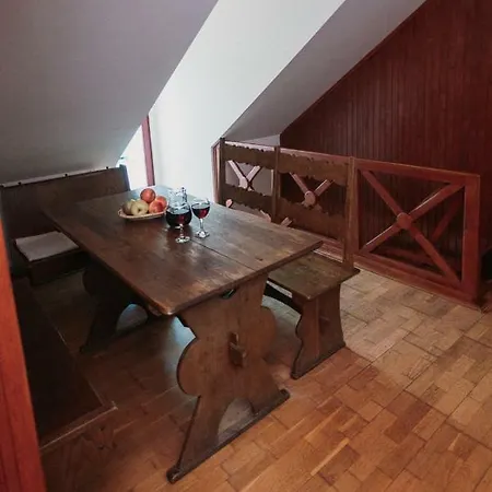 Apponyi Vendeghaz * Kaposvár